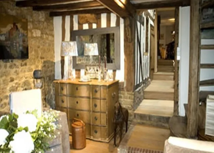 לינה וארוחת בוקר Au Grey D'honfleur