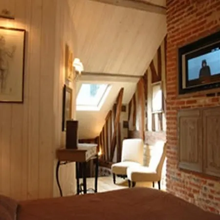 Au Grey D'honfleur הונפלר